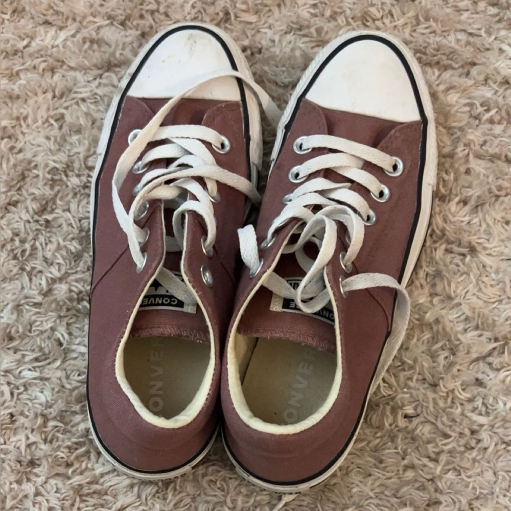 Converse Light Brown Sneakers with White Laces